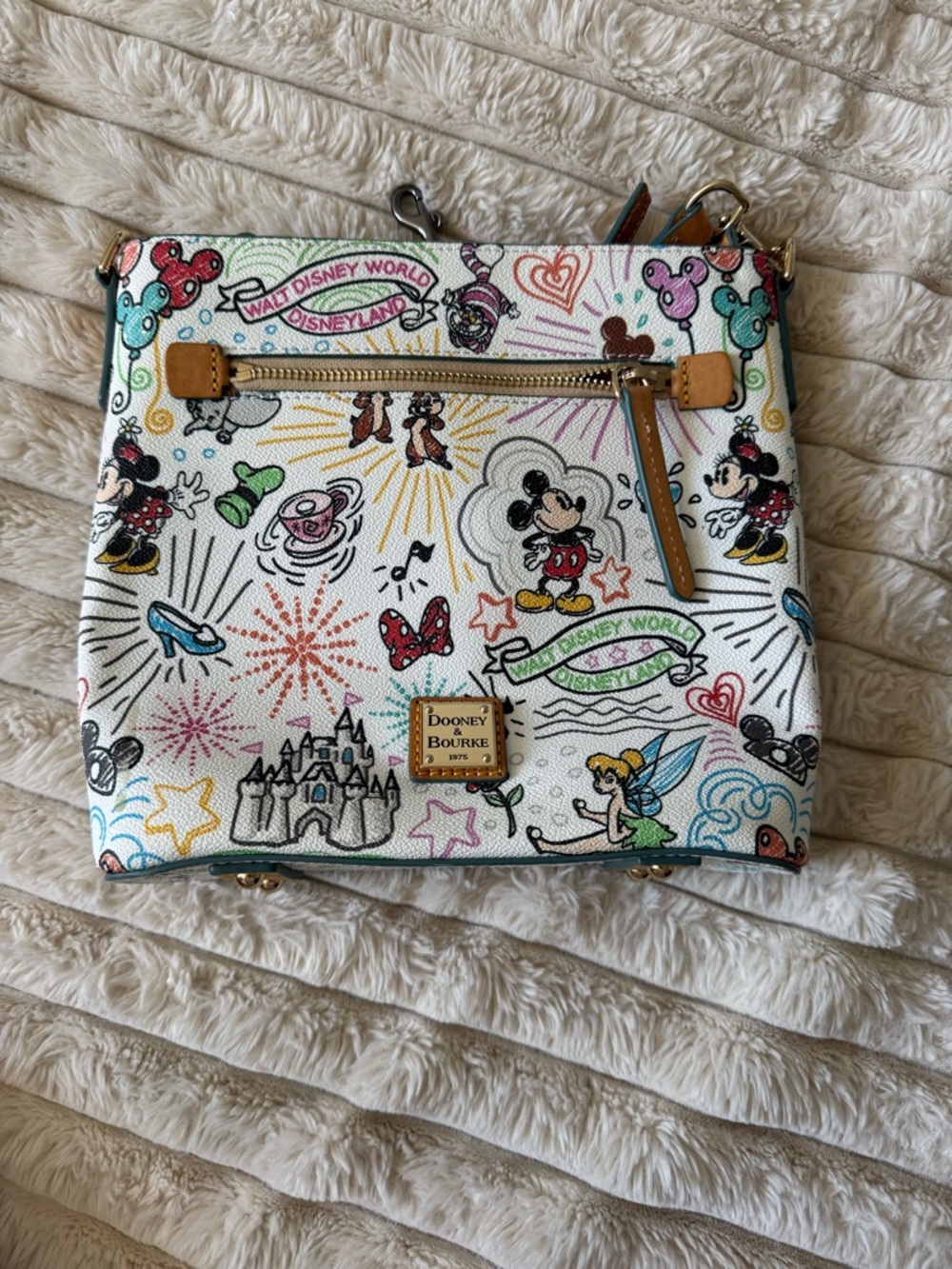 NWOT Disney Dooney & Bourke Sketch Leather Crossbody